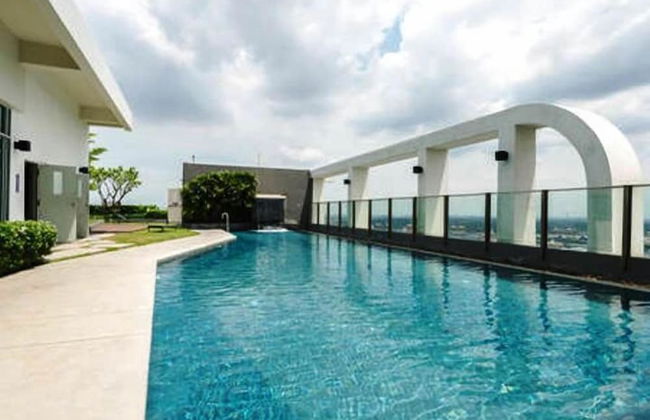 Highrise Cityview Aspire Condo Gym Pool - Foto 18