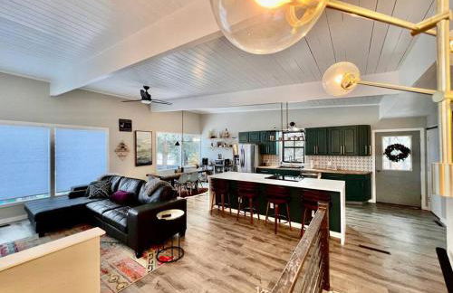 Mid Century Modern Montana Dream Home - Foto 13