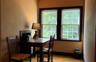 Spacious Mountain Retreat with Bonus Game Room Near Asheville, Barnardsville, NC - Foto 18