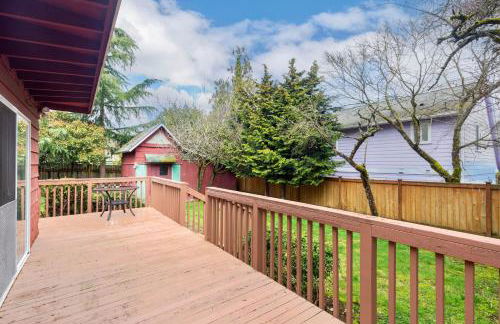Spacious Mid Century Modern Sunroom Rambler - Foto 17