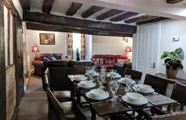 Cotswolds Valleys Accommodation-Med Hall - Foto 5