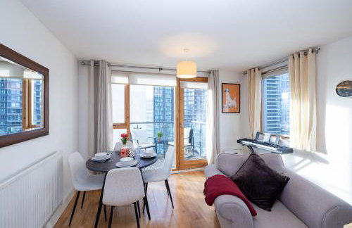 Cosy, modern high rise with views! 2 bedroom - Foto 5