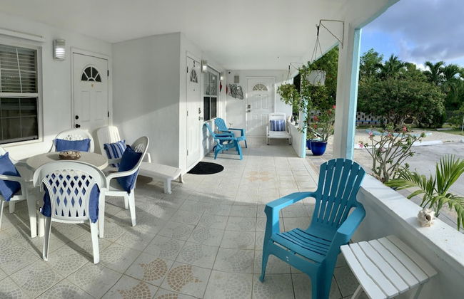 3 Suites Free Breakfast Steps to Beach - Photo 23