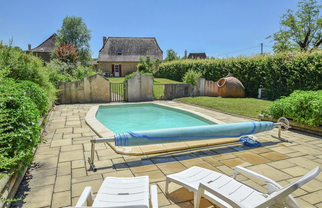 Cultural Treasure in Dordogne With Furries - Foto 1