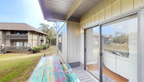 Lanai Village Condo with Pool and Tennis! Dog Friendly - Foto 3