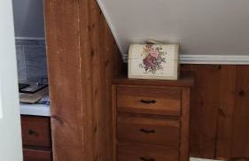 Charming 3 bedroom 2 bath home in Bloomfield with wishing well - Foto 56