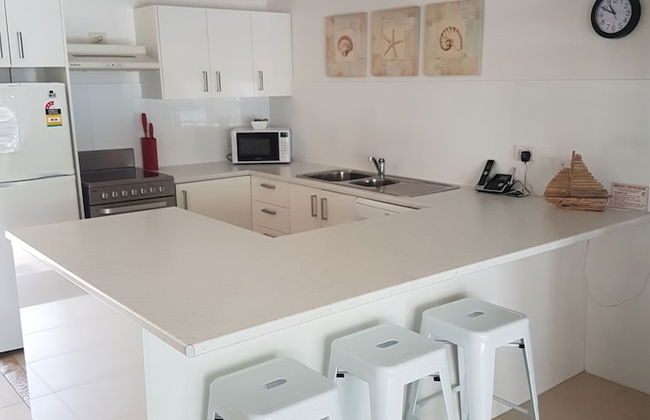 Noosa Gardens Riverside Resort - Photo 7