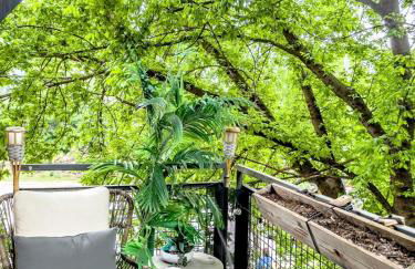 Lamar Treehouse - Photo 43