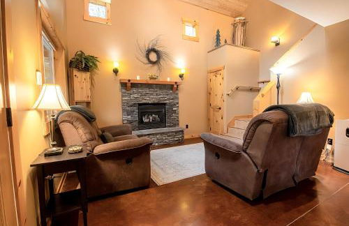 2 Kings, Fire Pit, Gameroom, EV charger, Dogs OK! - Foto 18