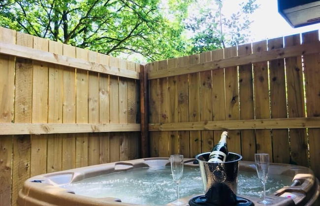 Primrose 17 Hot Tub - Foto 8