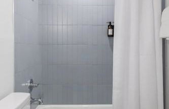 Resort-Style 3BR Ensuites, Pool & Spa, Gated - Foto 22