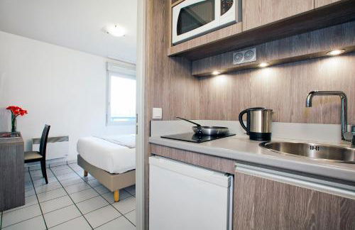 Séjours & Affaires Clermont-Ferrand Park Republique - Foto 12