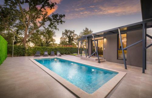 Villa Barcolana by Villsy - Foto 1