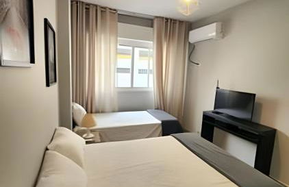 Belo Apto no Gonzaga - uma quadra da praia - Foto 20