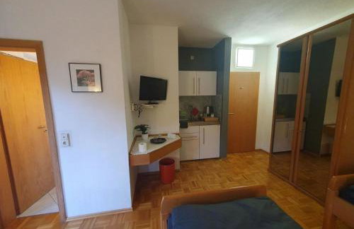 ABM Apartment 16 - Photo 11