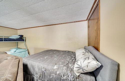 Waterfront Retreat on Raymond Gary State Lake - Foto 15