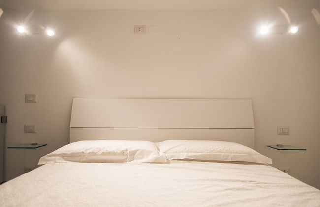 Contemporary 2 Bedroom Flat near University - Photo 3