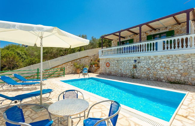 Villa Martha Large Private Pool Walk to Beach Sea Views A C Wifi Car Not Required - 2247 - Foto 4