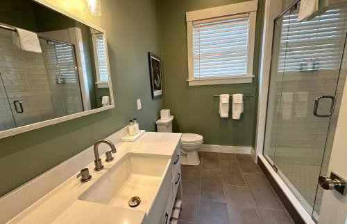 Brand New Construction! 3 Unit5 Bed Property - Foto 16