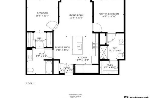 The Urban Oasis Garage Parking Walk-In Shower - Foto 26