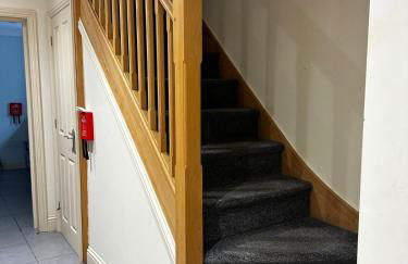 Beautiful three story town house - Foto 17