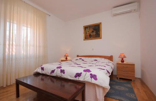 Apartments by the sea Sutomiscica, Ugljan - 8474 - Photo 18