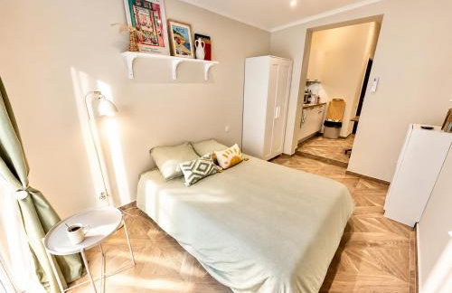 Le Petit Nice - 4 Studios, 2 with Private Terrace - Nice Centre - Photo 7