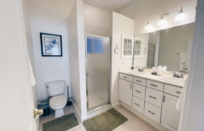 Ocean Front Beach Walking Distance To Flagler 4 Bedroom Home by RedAwning - Foto 16