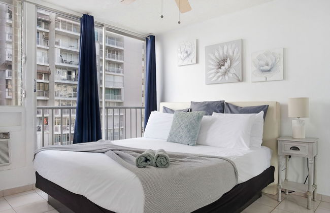 Luna Llena 1BDR Oceanview Pool - Photo 22