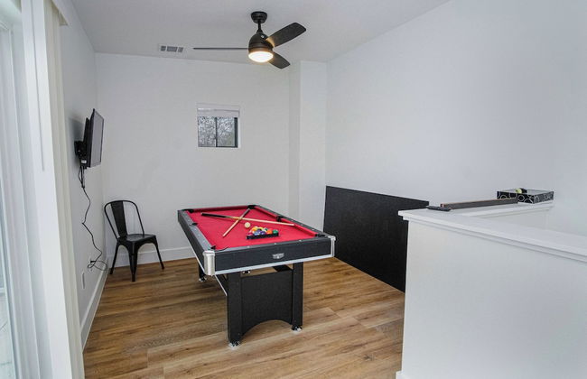 Amazing 3BR 2BA Only 5 Mins From Downtown - Foto 16