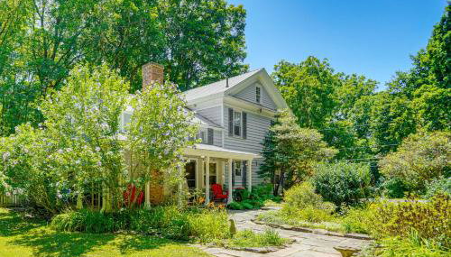 Historic Catskills Farmhouse: Ski, Hike & Relax! - Foto 1