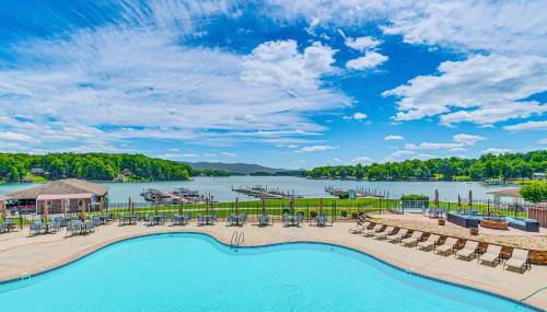 Steps to Smith Mountain Lake Unit with Pool Access! - Foto 2