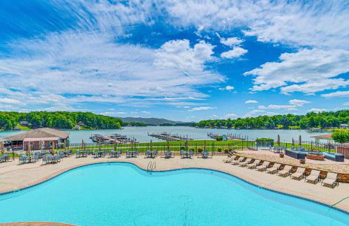 Steps to Smith Mountain Lake Unit with Pool Access! - Foto 2