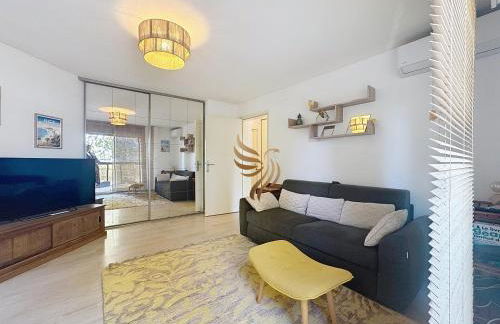 Édenia, AC,balcony swimming pool, Wi-Fi & parking - Foto 3