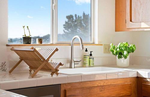 Lilly's Guesthouse-Farmstay with Valley Views! - Foto 8