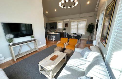 Brand New Construction! 3 Unit5 Bed Property - Foto 11