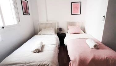 ✾ DV Properties Central Apartment #P4H2 ✾ - Photo 5