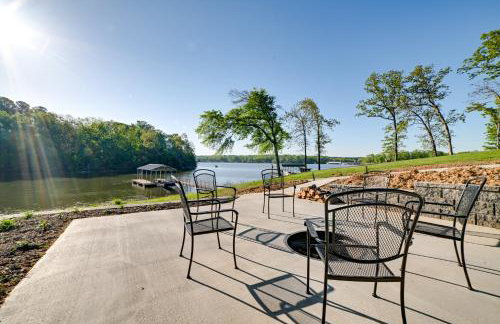 Beautiful Kentucky Lake Getaway with Dock and Deck! - Foto 24