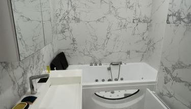 T3 Bagneres de Luchon , St Mamet - Photo 5