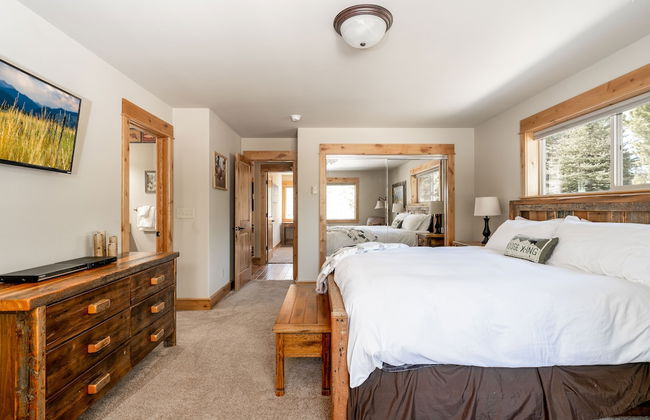 Shepherd Family Retreats- FOX - Photo 5