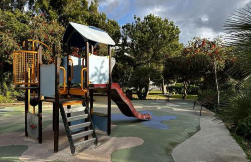 Spacious apartment with terrace and garden close to the sea - Photo 35