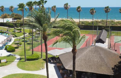 atico en Las Americas Islantilla primera línea de playa - Foto 3