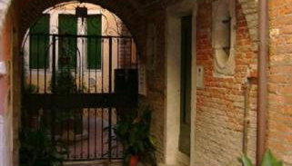 San Barnaba Artist's district house - Foto 2