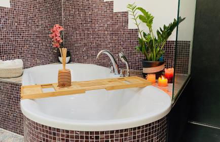 Exklusives Wohnen im Herzen Bayerns - Luxuriöses Haus mit Dachterrasse und Whirlpool, nahe Passau - Foto 23