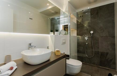 Beach front apt Maal, private spa & parking - Foto 13