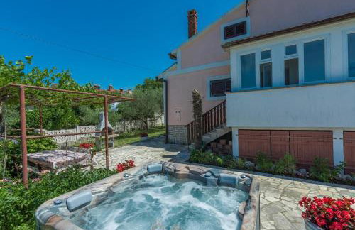 Ferienhaus Zora with Whirlpool - Foto 2