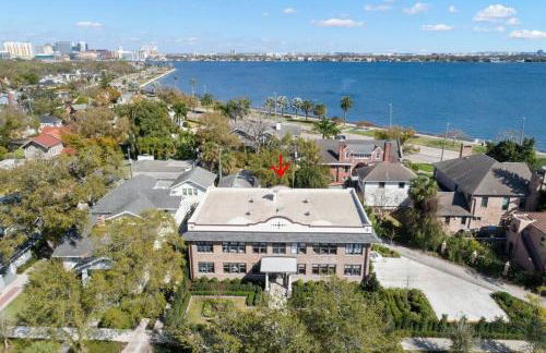 The Adaline #3 - Upscale Hyde Park Apt, First Floor - Foto 4