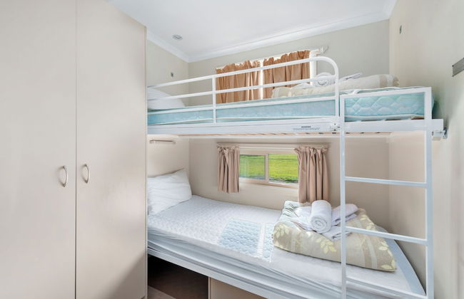 Lake Hume Holiday Park - Photo 17