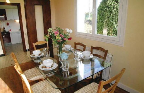 Awesome Home In Peyrat Le Château - Foto 11