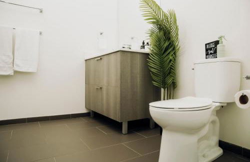 Modern 2 BR 2 BA near downtown Boston free parking - Foto 43